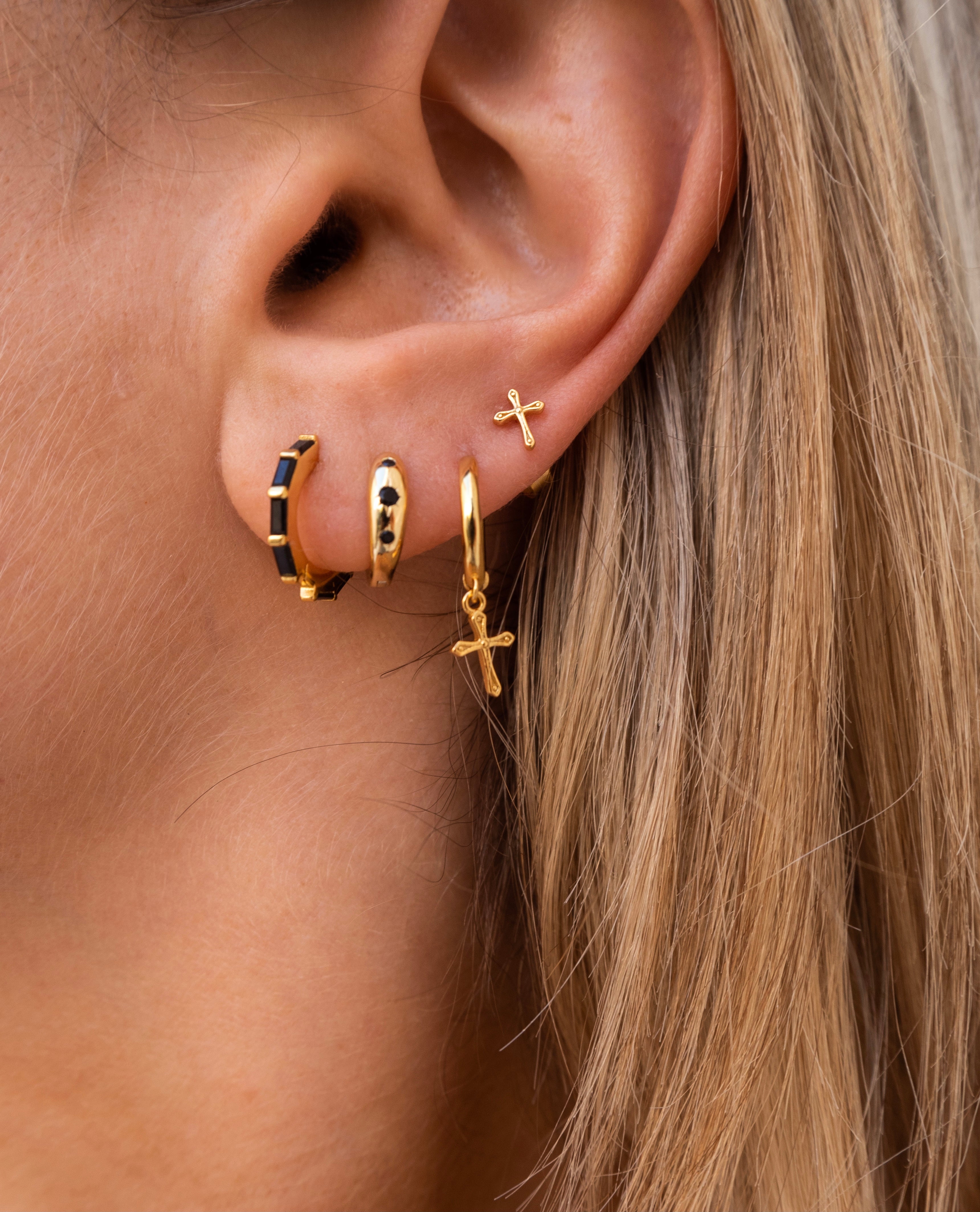 HUGGIE EARRINGS