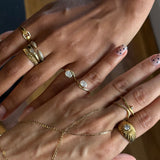 SOLITAIRE WAVE PINKY RING