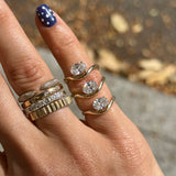 SOLITAIRE WAVE PINKY RING