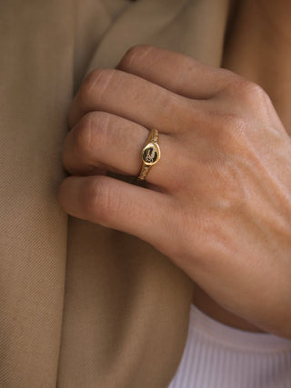 OVAL SIGNET ENGRAVABLE RING