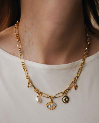 MARINA GIRL CHARM NECKLACE