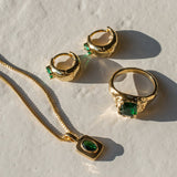 EMERALD BEZEL NECKLACE