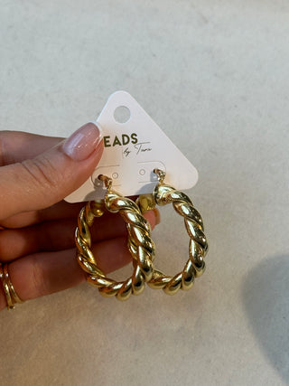 XL ARI TWIST HOOPS