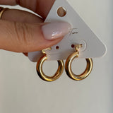 SMALL TUBE EARRINGS (20 MM)