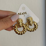 RIBBED KNOCKER EARRINGS