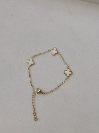 WHITE CLOVER BRACELET