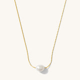 JACKIE PEARL NECKLACE